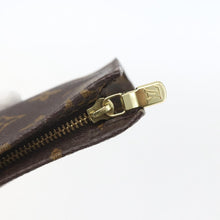 Load image into Gallery viewer, Louis Vuitton FL0021 Monogram Bucket GM Pouch

