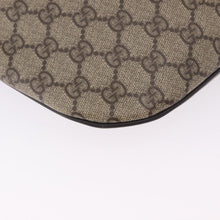 Load image into Gallery viewer, Gucci Supreme Bumbag XL
