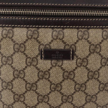 Load image into Gallery viewer, Gucci Supreme Bumbag XL
