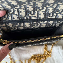 Load image into Gallery viewer, 🎁Black Friday Special🎁CHRISTIAN DIOR 2-in-1 30 Montaigne Pouch
