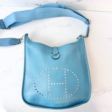 Load image into Gallery viewer, HERMES Taurillon Clemence Evelyne GM Blue Jean
