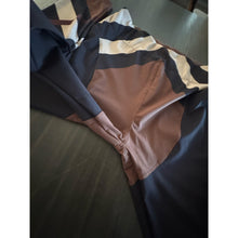 Load image into Gallery viewer, Burberry Tully Activewear Leggings and Crop Top Set Medium
