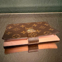 Load image into Gallery viewer, Louis Vuitton Koala Agenda PM Pink
