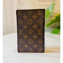 Load image into Gallery viewer, Louis Vuitton Monogram Vertical Bifold Wallet
