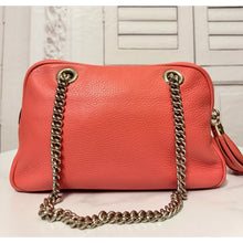 Load image into Gallery viewer, Gucci Soho Bowler Begonia Pink
