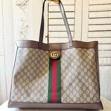 Load image into Gallery viewer, GUCCI GG Supreme Monogram Web Ophidia Tote Brown
