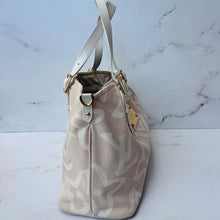 Load image into Gallery viewer, Louis Vuitton Tahitienne Cabas PM Sandy
