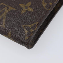Load image into Gallery viewer, Louis Vuitton Monogram Bucket PM Pochette
