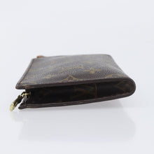 Load image into Gallery viewer, Louis Vuitton Monogram Bucket PM Pochette
