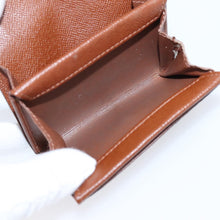 Load image into Gallery viewer, Louis Vuitton Porte Monnaie Plat Card Case
