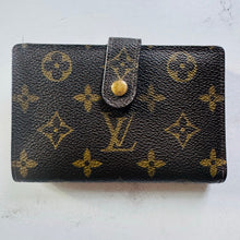 Load image into Gallery viewer, Louis Vuitton Monogram French Purse Wallet
