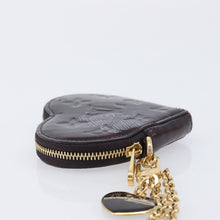 Load image into Gallery viewer, Louis Vuitton Vernis Rayure Coeur Heart Coin Purse
