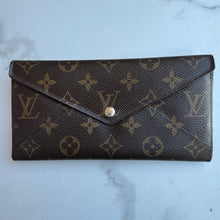 Load image into Gallery viewer, Louis Vuitton Monogram Origami Wallet
