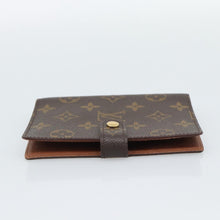 Load image into Gallery viewer, Louis Vuitton Small Ring Agenda
