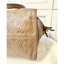 Load image into Gallery viewer, Louis Vuitton Empreinte Lumineuse PM Ombre
