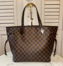 Load image into Gallery viewer, PRELOVED Louis Vuitton Damier Ebene Neverfull MM
