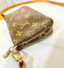 Load image into Gallery viewer, PRELOVED Louis Vuitton Cerises Pochette
