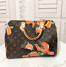 Load image into Gallery viewer, PRELOVED Louis Vuitton Monogram Roses Speedy 30
