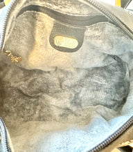 Load image into Gallery viewer, PRELOVED Gucci Vintage Boston Bandouliere Bag
