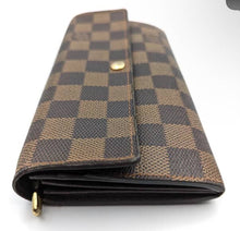 Load image into Gallery viewer, Louis Vuitton Sarah Wallet Damier Ebene
