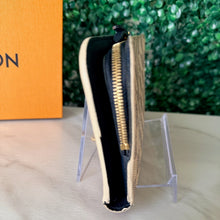 Load image into Gallery viewer, Louis Vuitton Damier Azur Insolite Wallet
