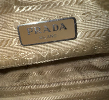 Load image into Gallery viewer, Prada Nylon Re-Edition 2005 Shoulder Bag
