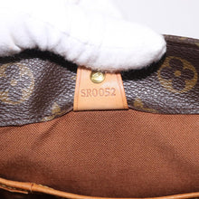 Load image into Gallery viewer, Louis Vuitton Monogram Batignolles Horizontal
