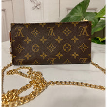 Load image into Gallery viewer, Louis Vuitton Monogram Bucket GM Pouch
