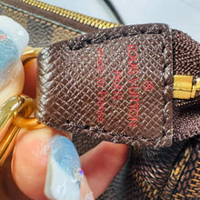 Load image into Gallery viewer, Louis Vuitton Damier Ebene Bucket Pochette Accessories

