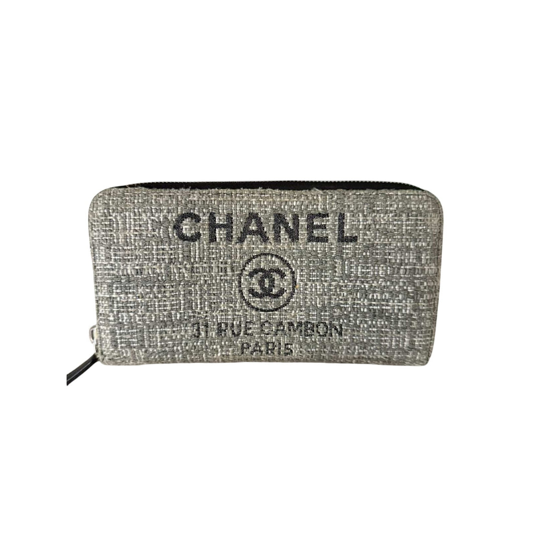 🎁Black Friday Special🎁Chanel Tweed Zip Around Wallet
