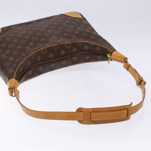 Load image into Gallery viewer, Louis Vuitton Monogram Boulogne 35
