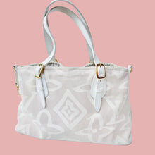 Load image into Gallery viewer, Louis Vuitton Tahitienne Cabas PM Sandy
