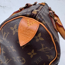 Load image into Gallery viewer, Louis Vuitton Monogram Speedy 25

