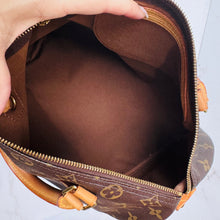 Load image into Gallery viewer, Louis Vuitton Monogram Speedy 30
