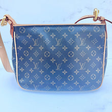 Load image into Gallery viewer, Louis Vuitton Monogram Hudson GM
