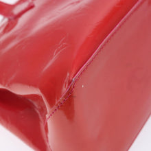 Load image into Gallery viewer, Louis Vuitton Vernis Wilshire PM Rosepop
