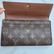Load image into Gallery viewer, Louis Vuitton Monogram Sarah Wallet
