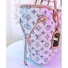 Load image into Gallery viewer, Louis Vuitton Nautical Jaquard Neverfull MM with Pouch
