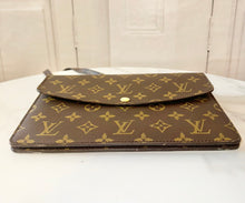 Load image into Gallery viewer, PRELOVED Louis Vuitton Pochette Double Rabat
