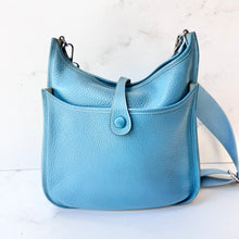 Load image into Gallery viewer, HERMES Taurillon Clemence Evelyne GM Blue Jean
