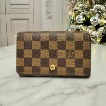 Load image into Gallery viewer, PRELOVED Louis Vuitton Damier Ebene Tresor Wallet
