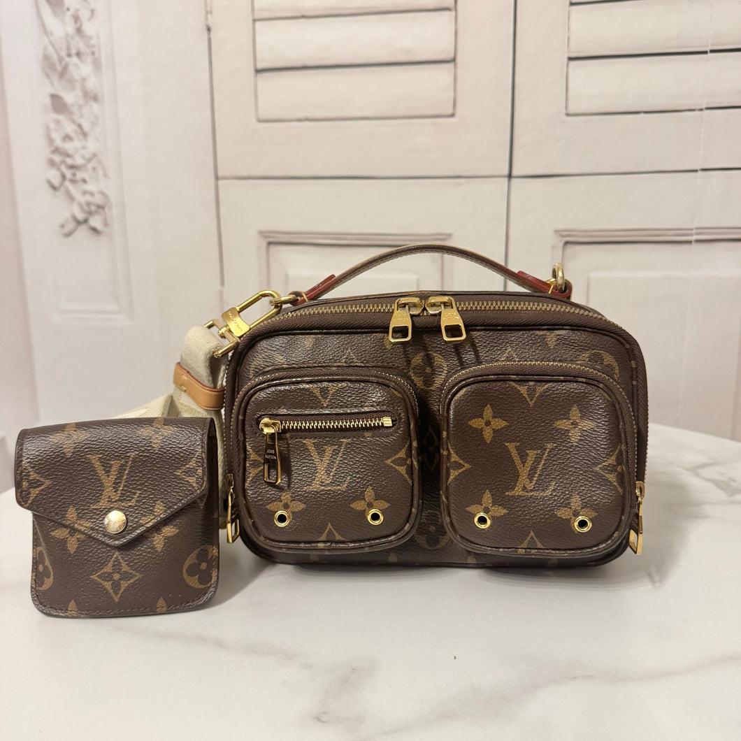 🎁Black Friday Special🎁Louis Vuitton Monogram Utility Crossbody