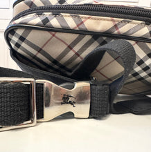 Load image into Gallery viewer, PRELOVED Burberry Bumbag
