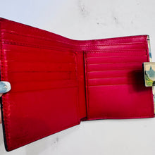 Load image into Gallery viewer, Gucci Blooms Compact Wallet
