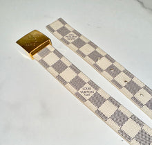 Load image into Gallery viewer, PRELOVED Louis Vuitton Damier Azur Belt size 85/34
