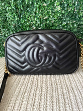 Load image into Gallery viewer, GUCCI GG Marmont Crossbody
