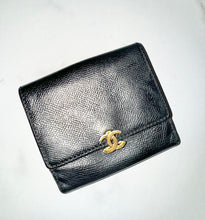 Load image into Gallery viewer, PRELOVED Chanel Calfskin Compact Wallet
