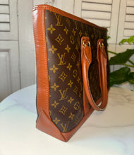 Load image into Gallery viewer, Louis Vuitton Monogram Sac Weekend PM
