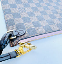 Load image into Gallery viewer, PRELOVED Louis Vuitton Damier Ebene Neverfull MM with Pouch
