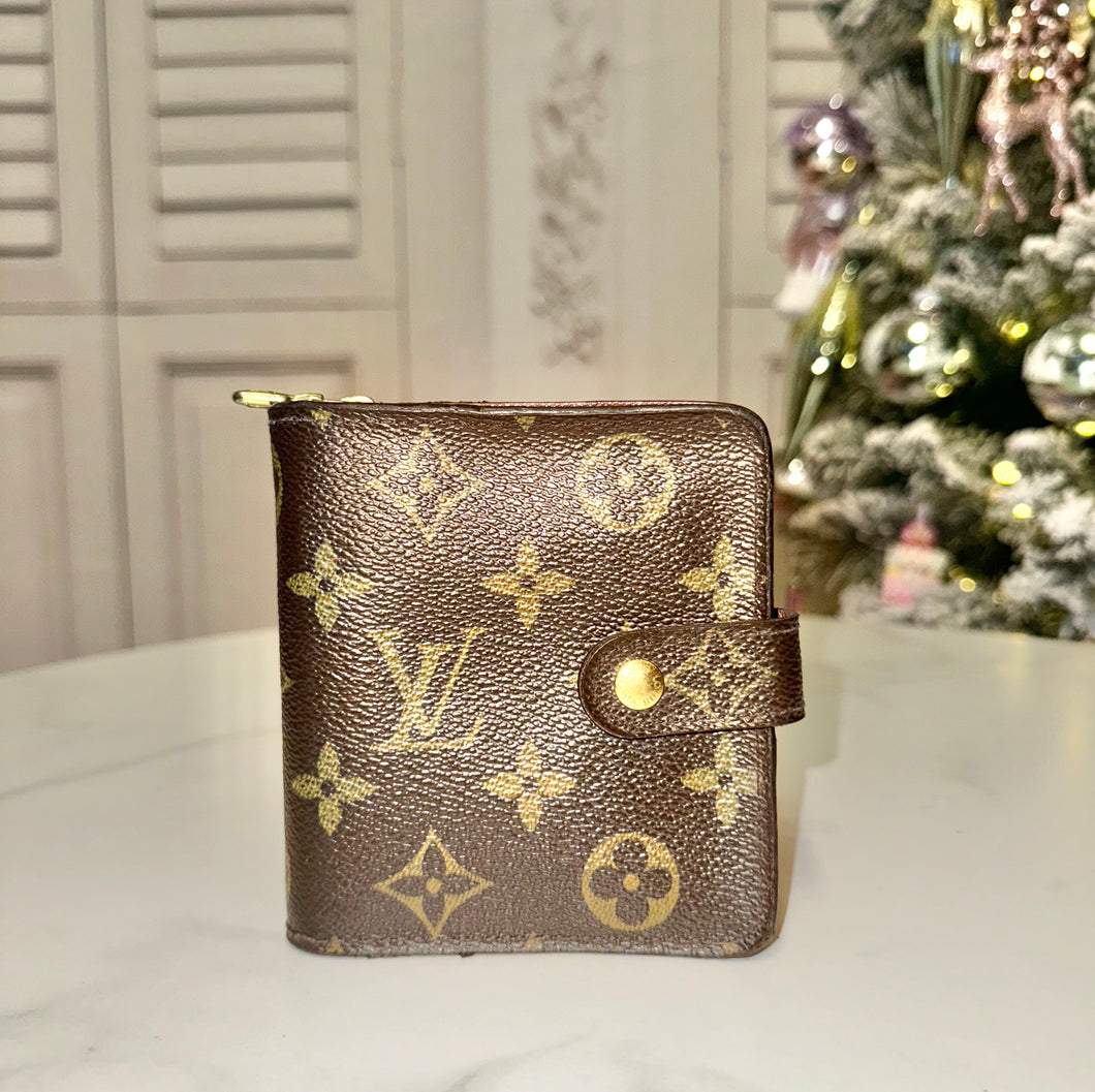 PRELOVED Louis Vuitton Compact Zippé Wallet